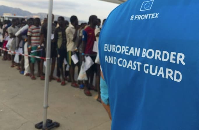 frontex миграция в ЕС