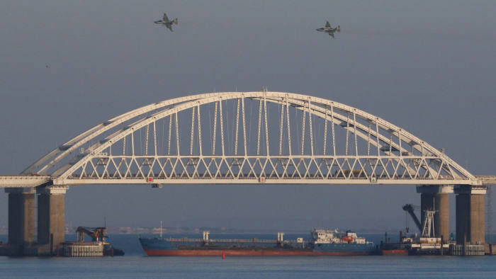 Керченский пролив заблокирован