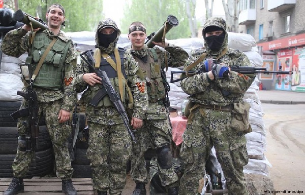 Сепаратисты захватывают заложников