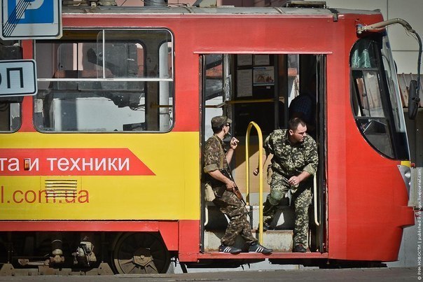 Боевики стягивают силы в Донецк