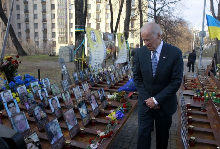 Байден в Украине